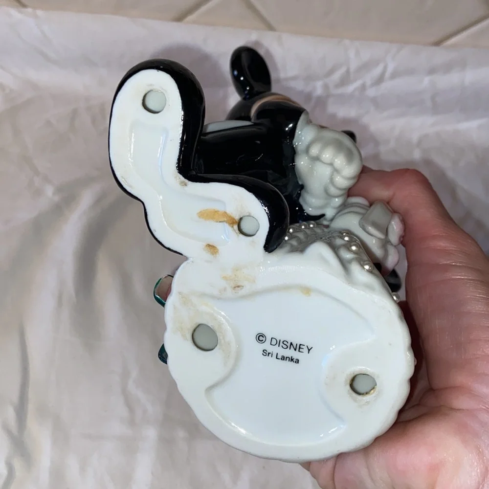Vintage MICKEY AND MINNIE DISNEY WEDDING. Figurine topper